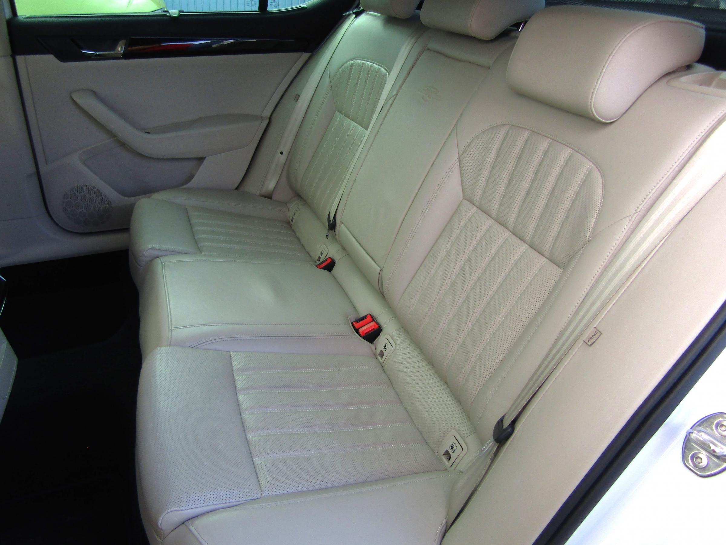 Škoda Superb, 2015 - pohled č. 10