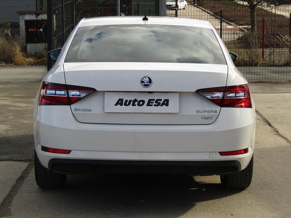 Škoda Superb 2.0TDi  4x4