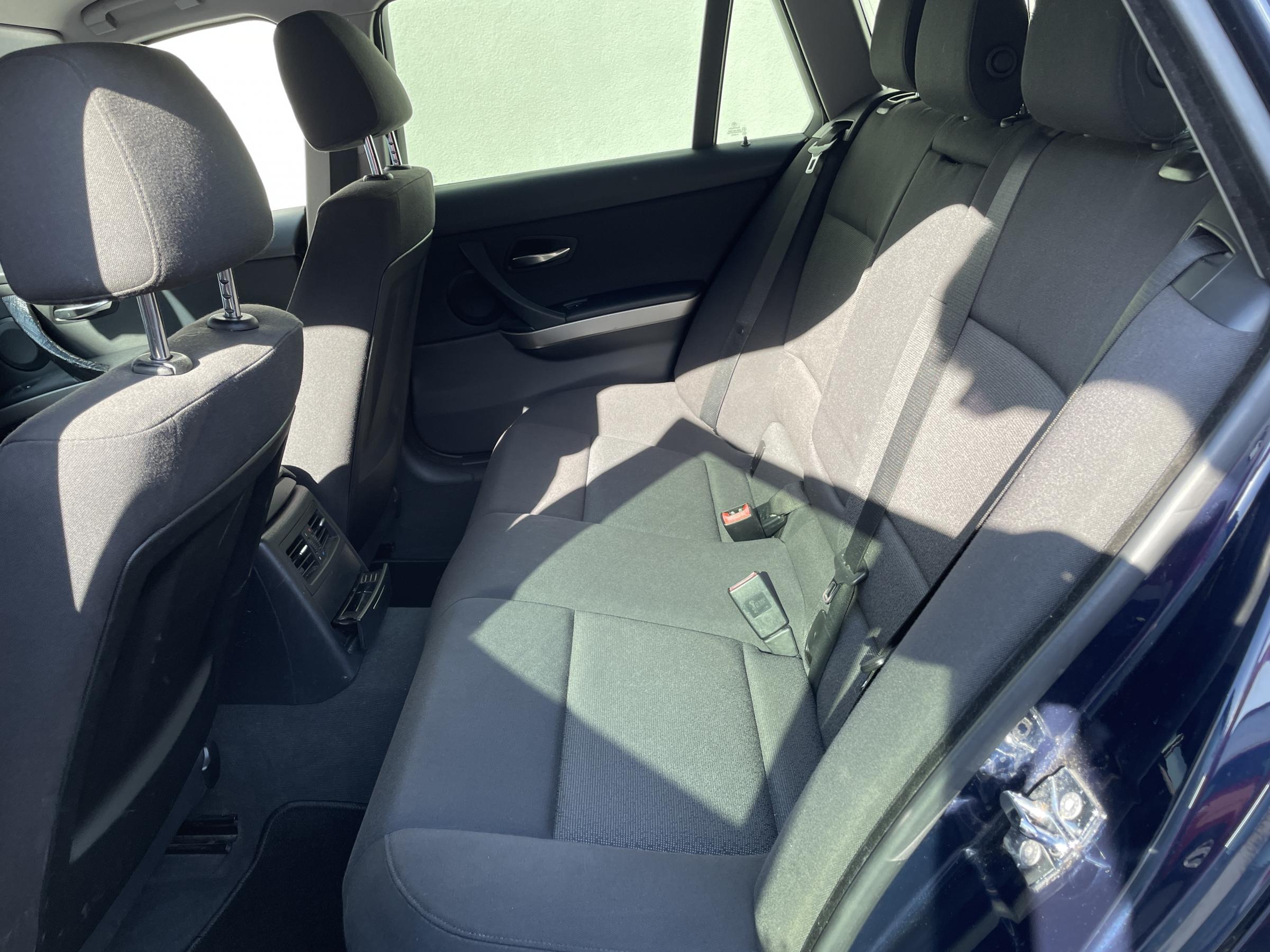 BMW Řada 3, 2007 - pohled č. 10