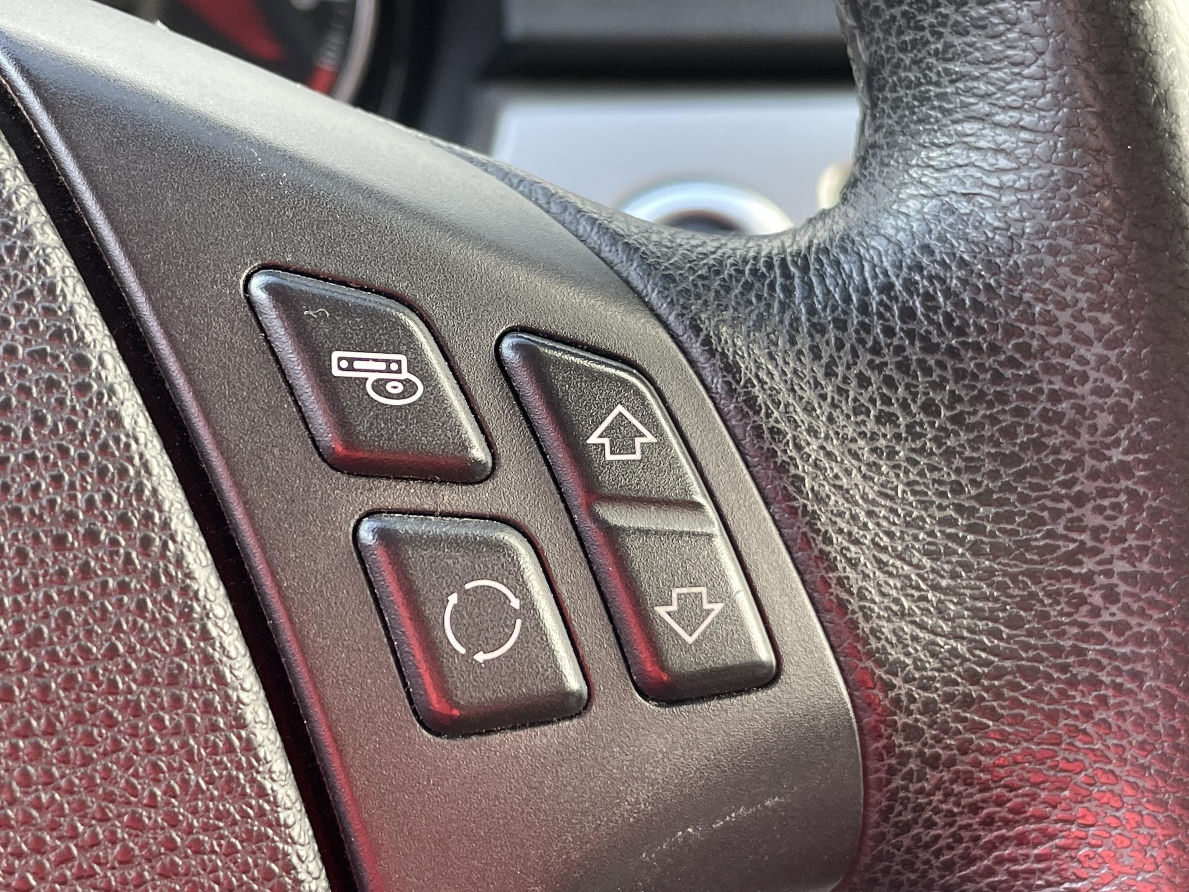 BMW Řada 3, 2007 - pohled č. 16