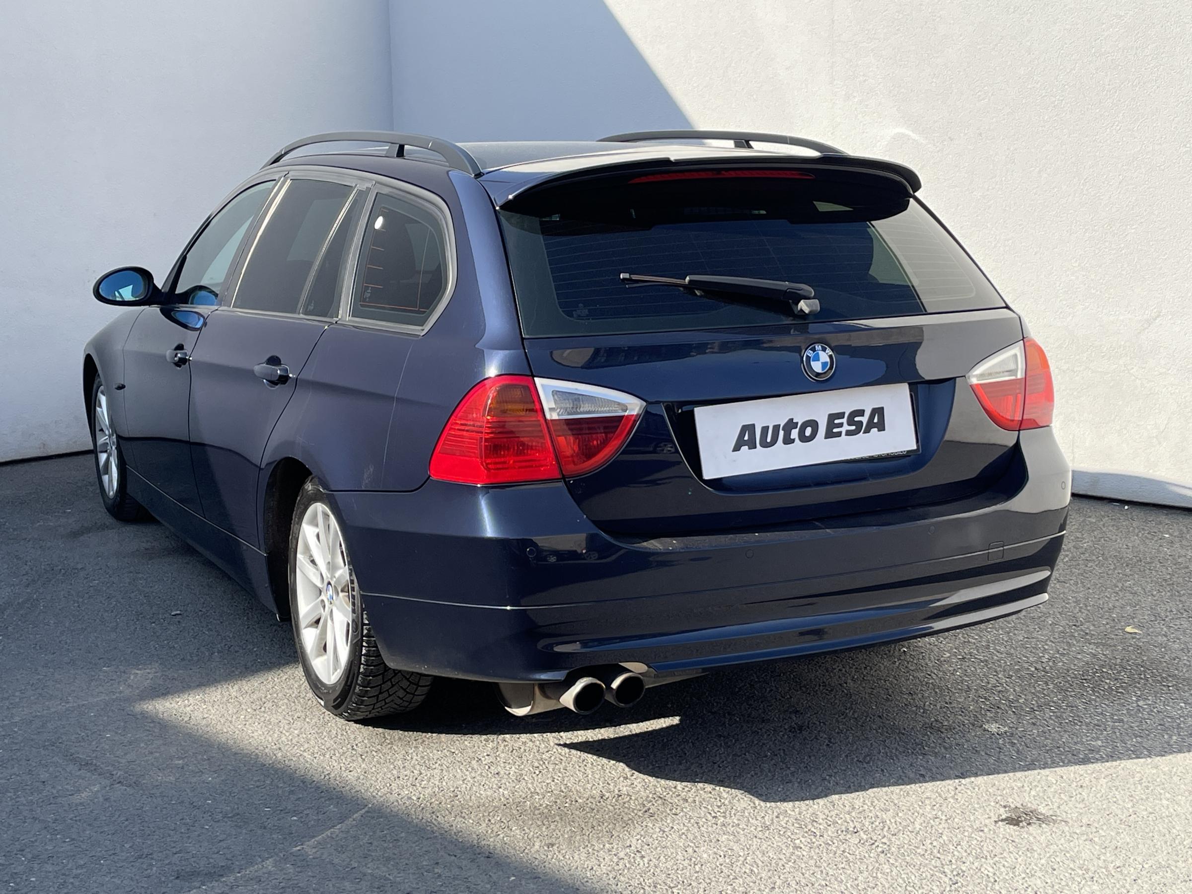 BMW Řada 3, 2007 - pohled č. 6