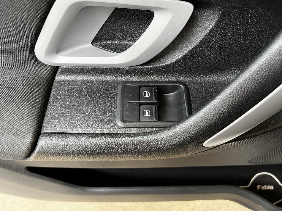 Škoda Fabia II 1.4 MPI 