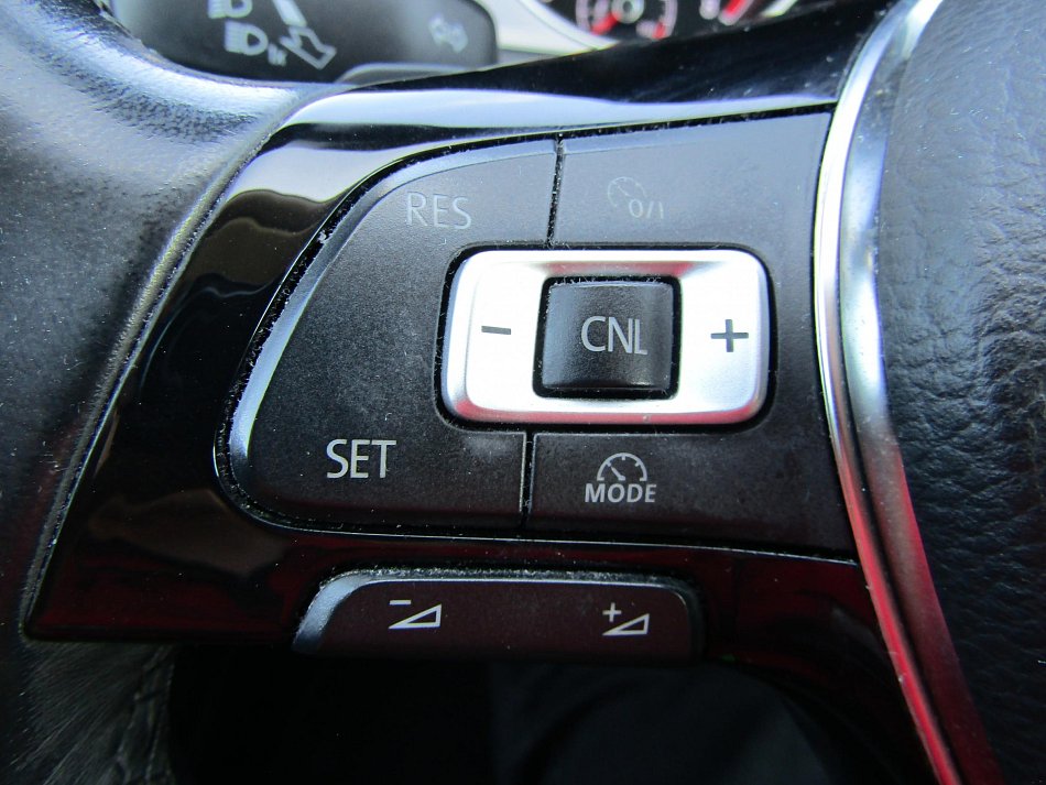 Volkswagen Golf 1.4TSI Highline