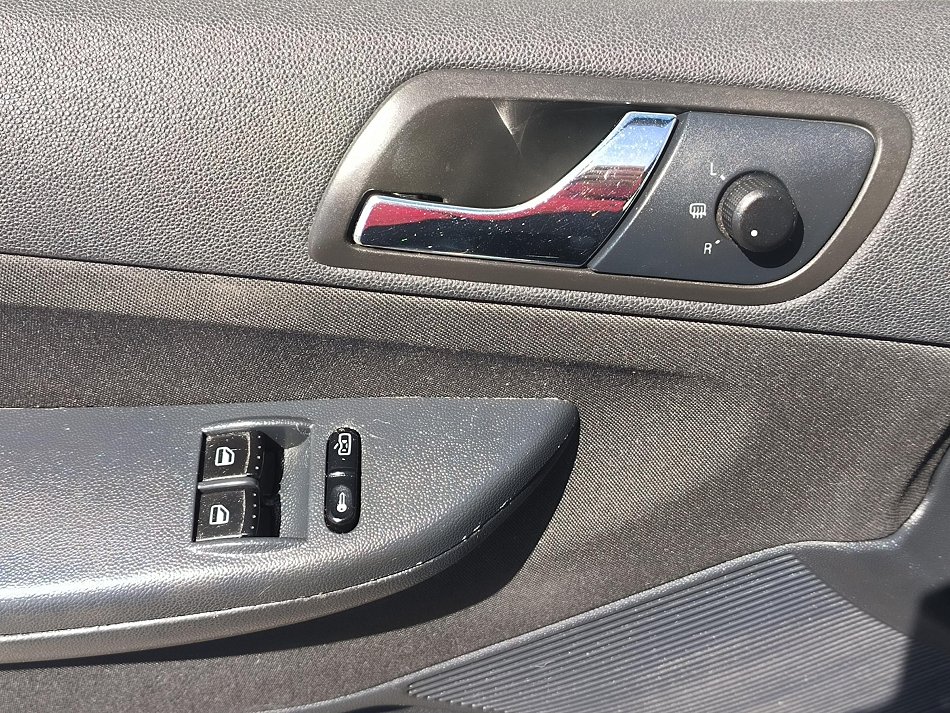 Škoda Fabia I 1.4i 16V 