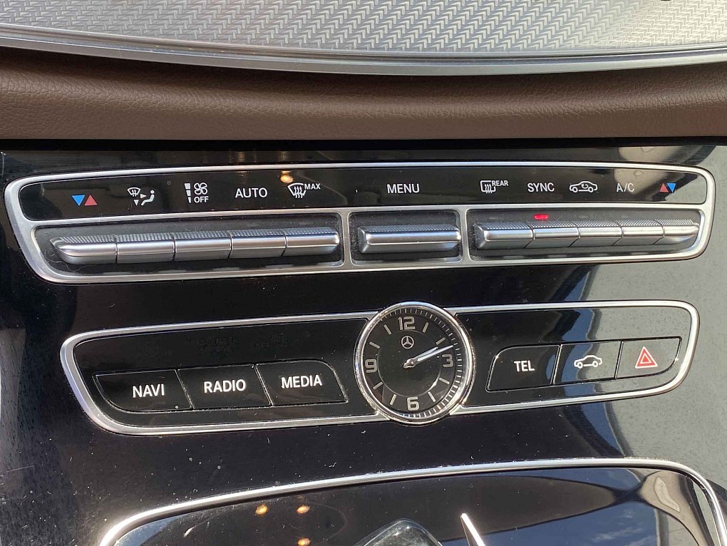 Mercedes-Benz Třída E 2.0 d  4Matic E 220