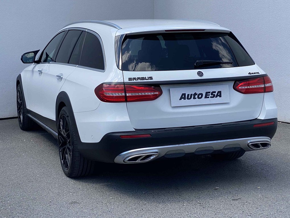 Mercedes-Benz Třída E 2.0 d  4Matic E 220