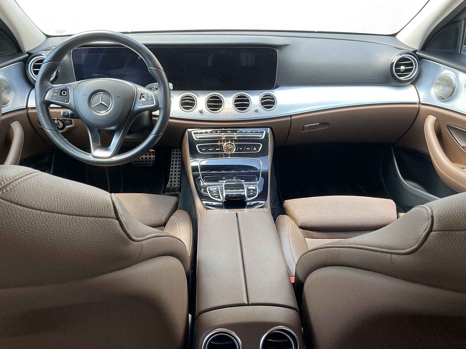 Mercedes-Benz Třída E 2.0 d  4Matic E 220