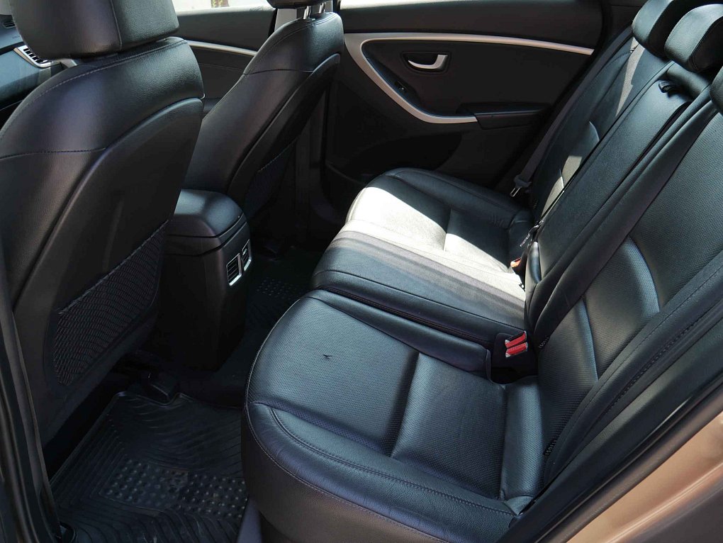Hyundai I30 1.6CRDi 