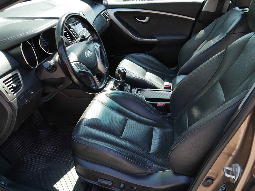Hyundai I30 1.6CRDi 