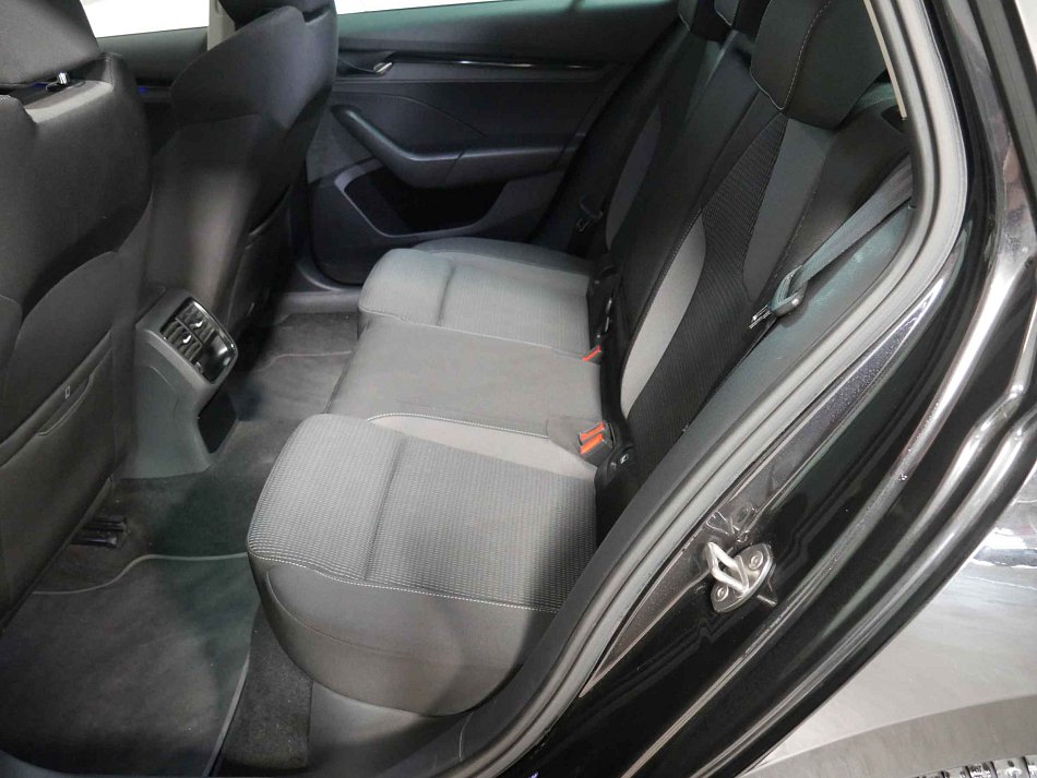 Škoda Octavia IV 2.0 TDI Ambition