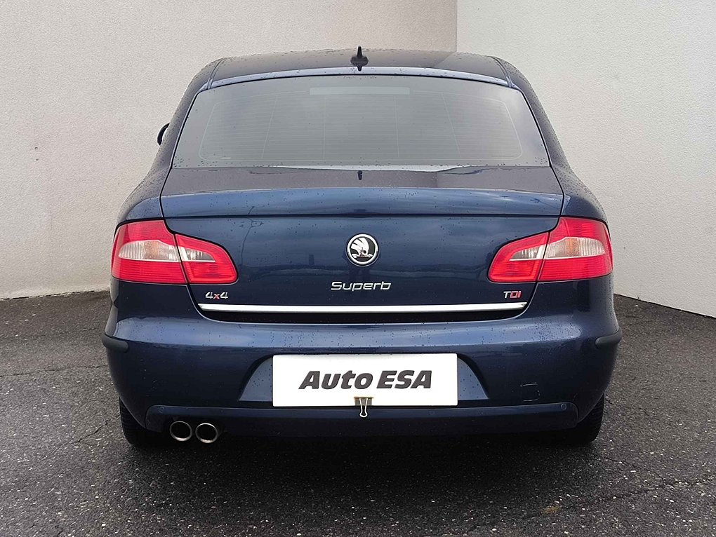 Škoda Superb II 2.0TDi Elegance 4x4