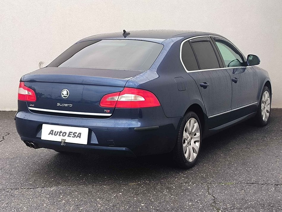 Škoda Superb II 2.0TDi Elegance 4x4