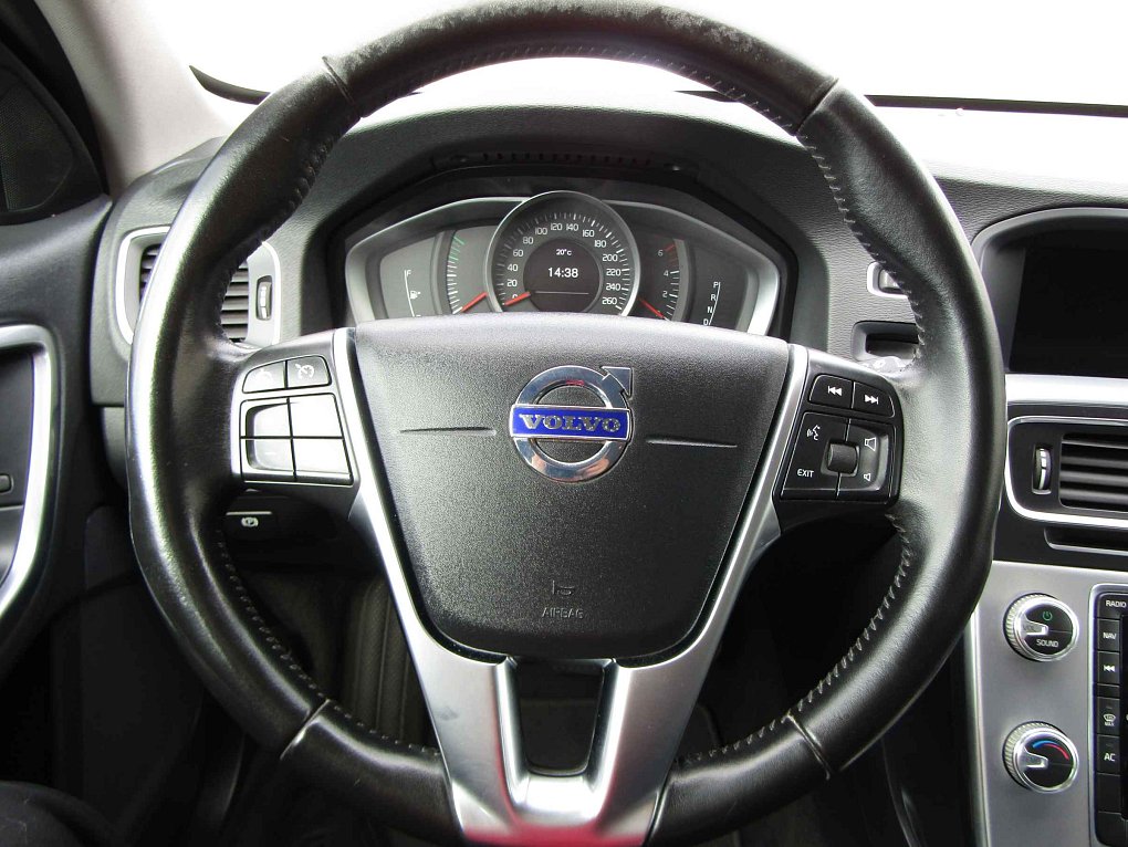 Volvo V60 2.0 D Cross Country