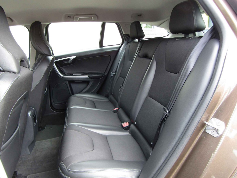 Volvo V60 2.0 D Cross Country