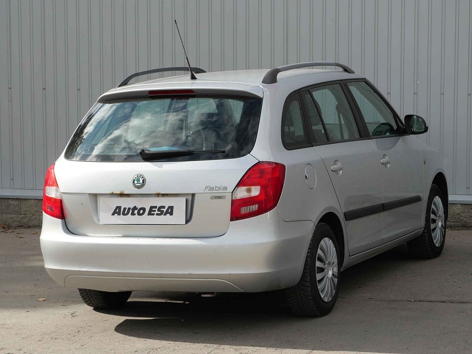 Škoda Fabia II 1.2 TSi Ambiente