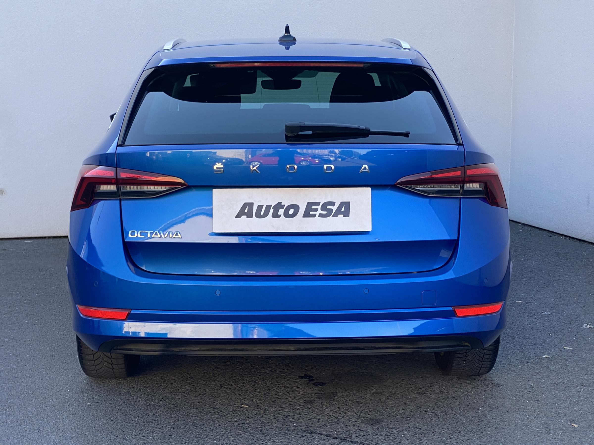 Škoda Octavia IV, 2021 - pohled č. 5
