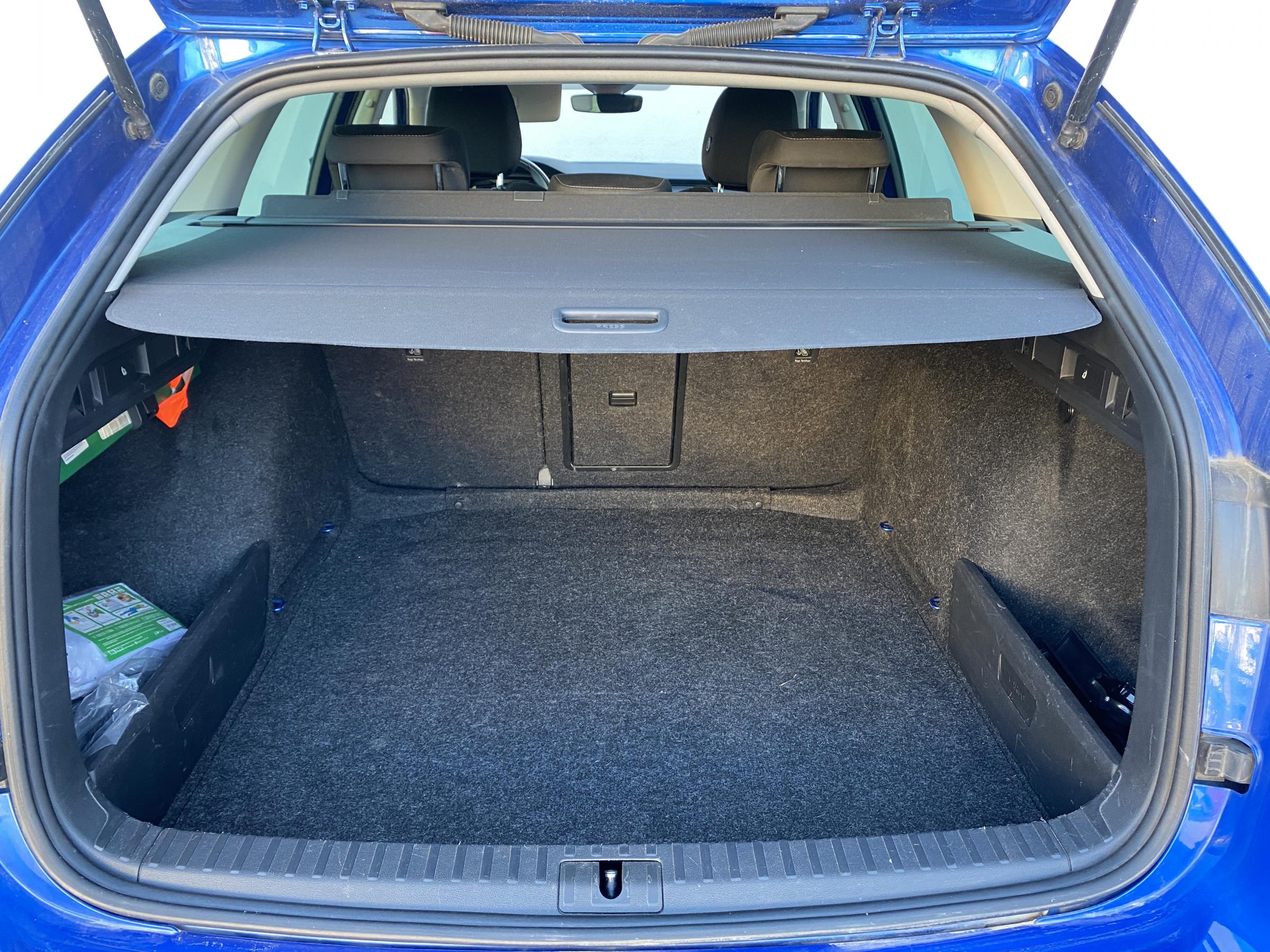 Škoda Octavia IV, 2021 - pohled č. 7