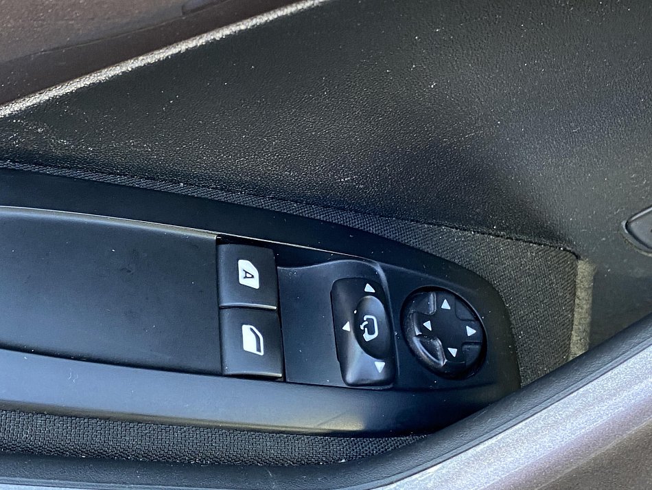 Peugeot 2008 1.2PT Active