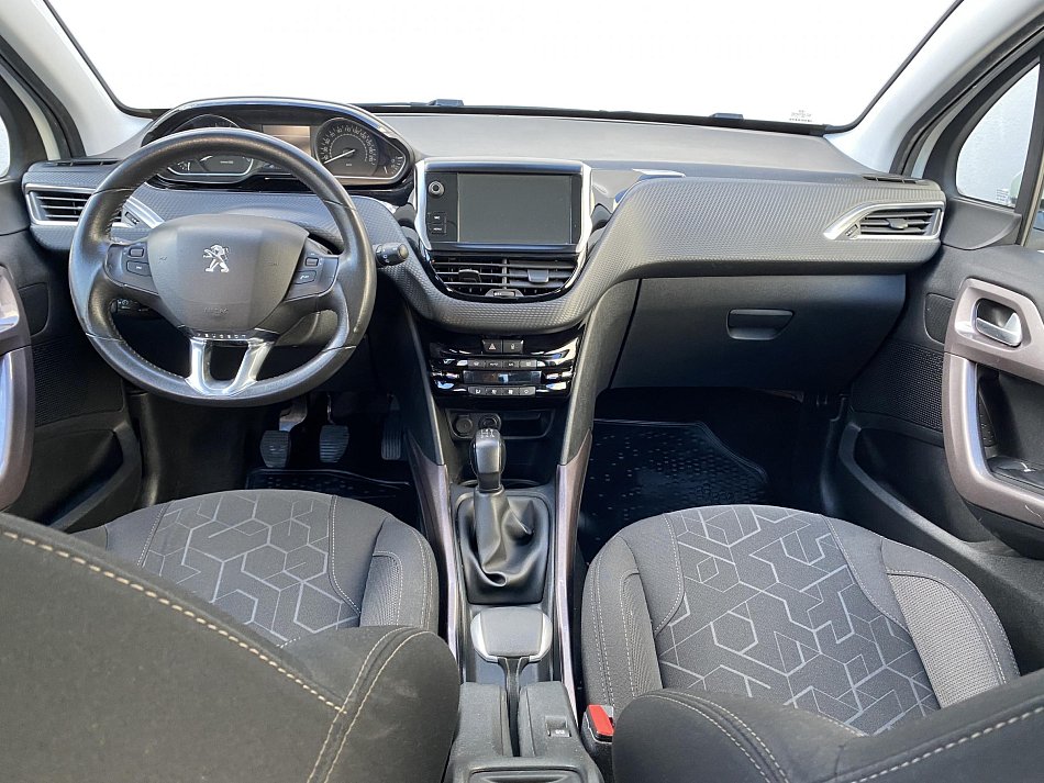 Peugeot 2008 1.2PT Active