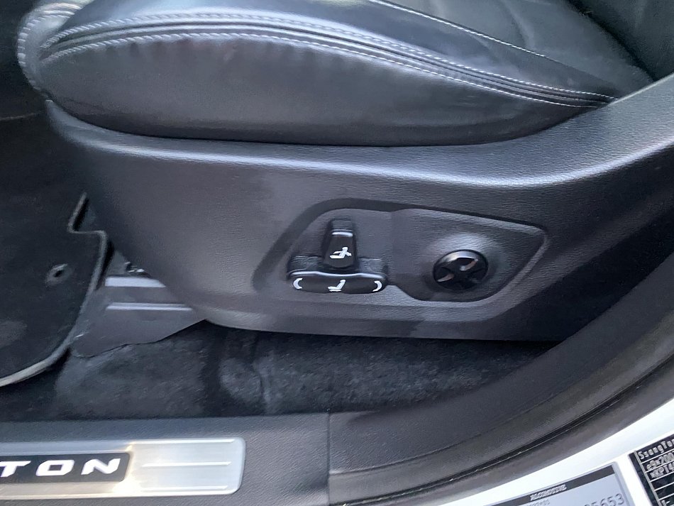 SsangYong Rexton 2.2 D Crystal 4WD