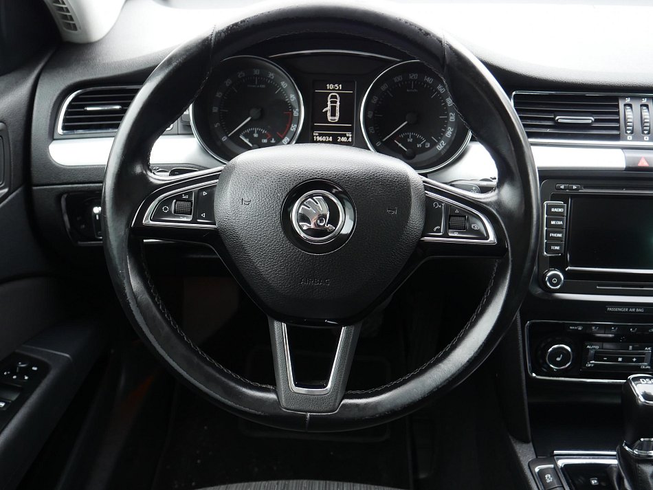 Škoda Superb II 2.0 TDi 