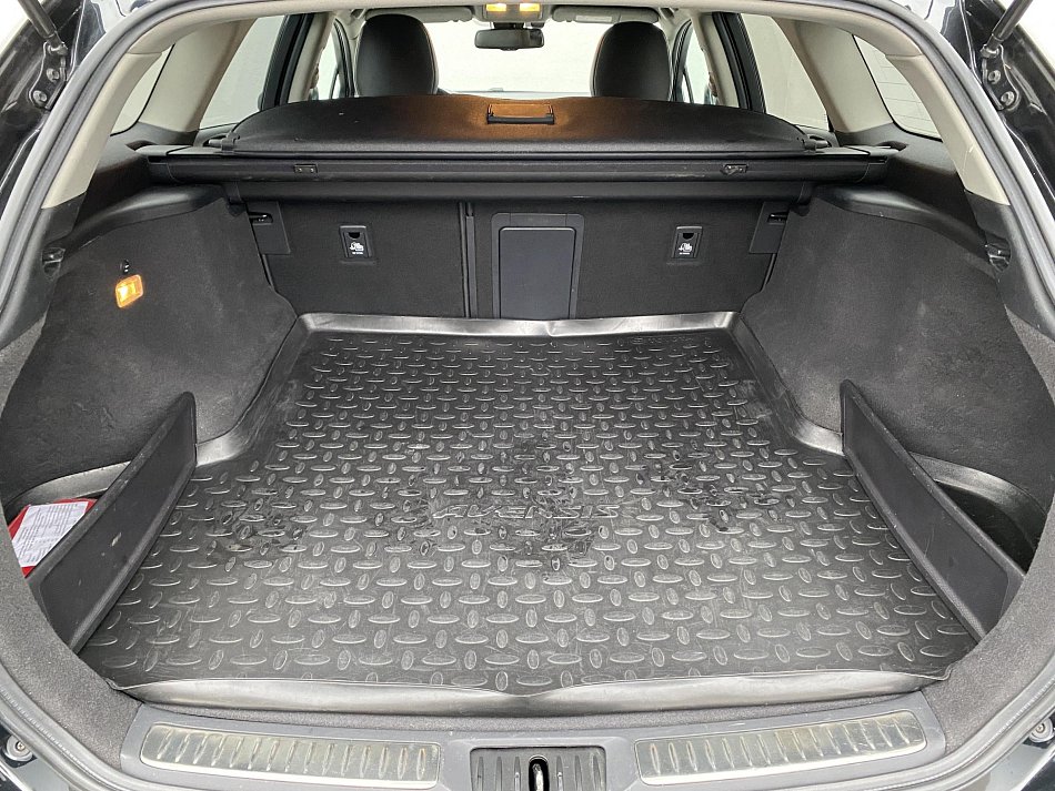 Toyota Avensis 1.6 D-4D 