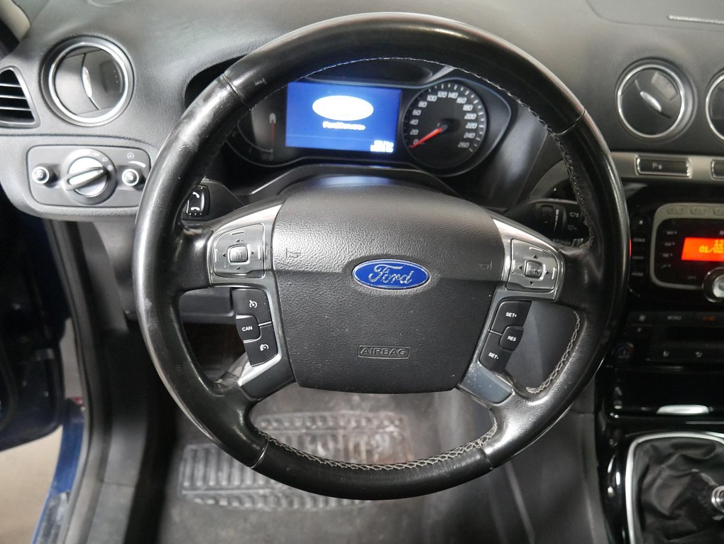 Ford Galaxy 2.2 TDCi Ghia