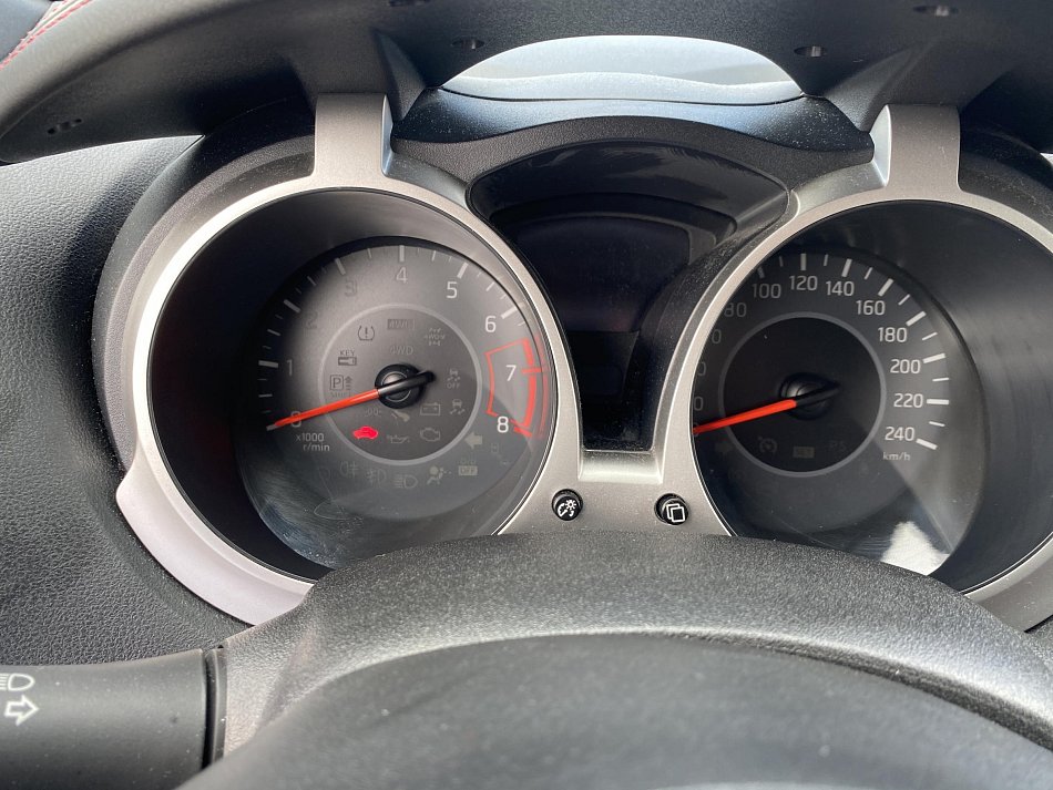 Nissan Juke 1.2 T 