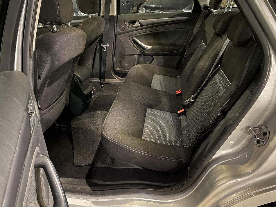 Ford Mondeo 2.0 TDCi 