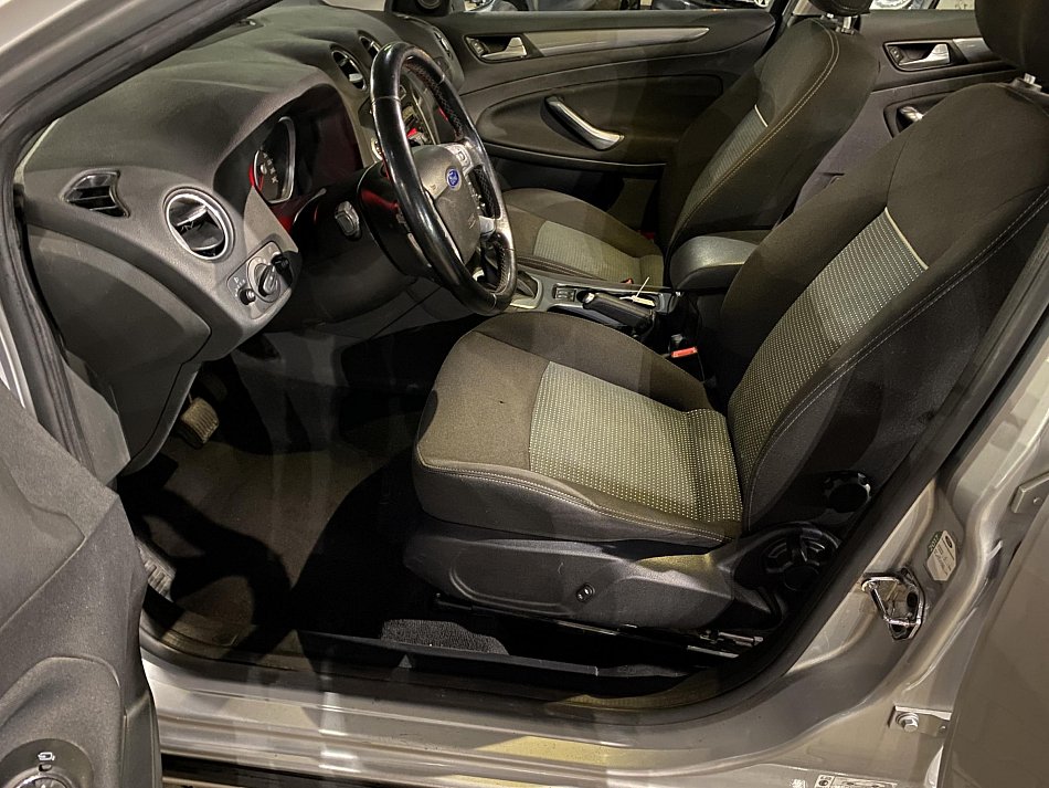 Ford Mondeo 2.0 TDCi 