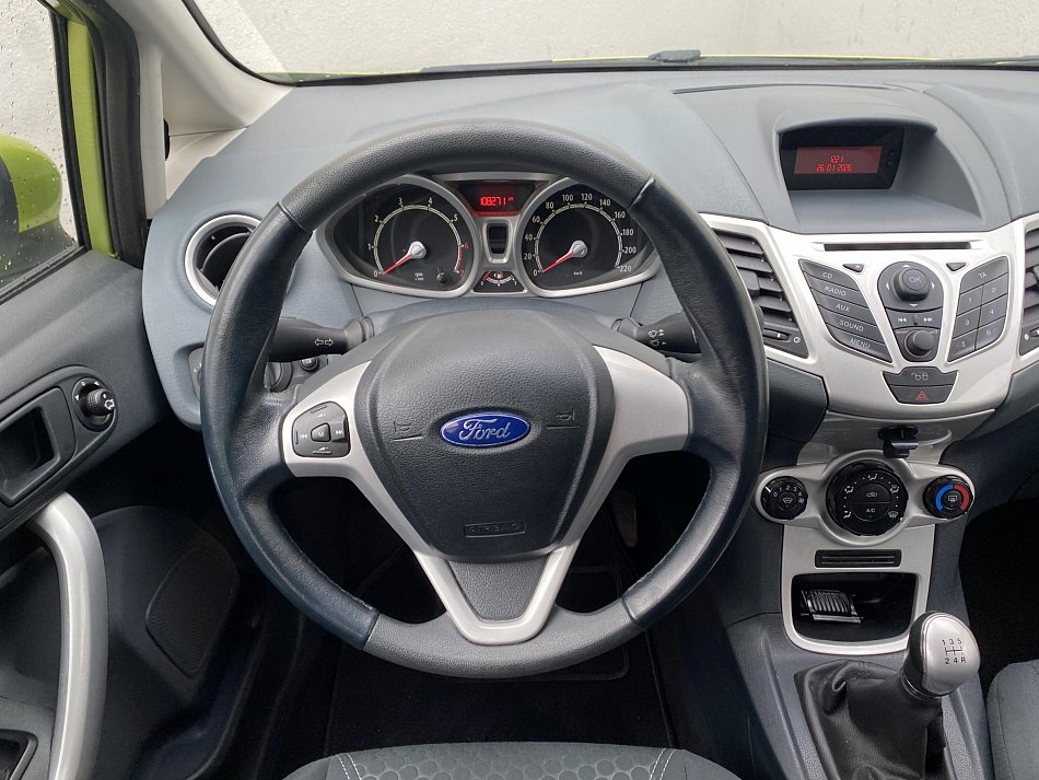 Ford Fiesta 1.6 Ti-VCT Titanium