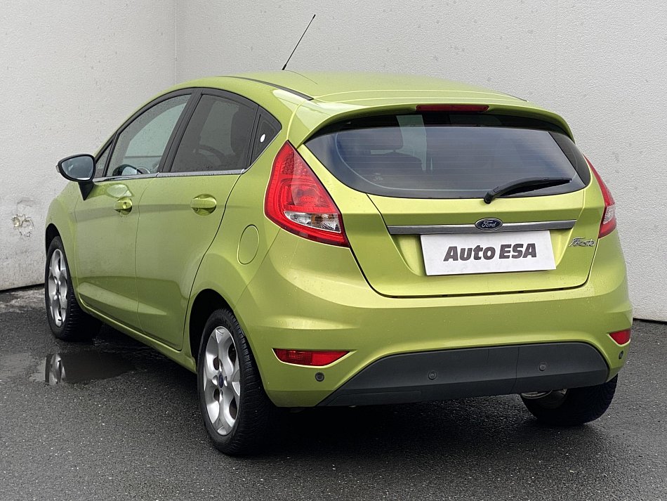 Ford Fiesta 1.6 Ti-VCT Titanium