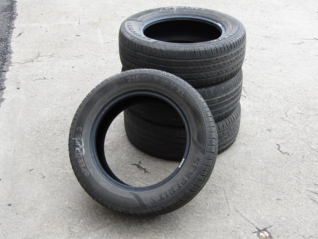 Škoda Karoq 2.0 TDi Ambition 4x4