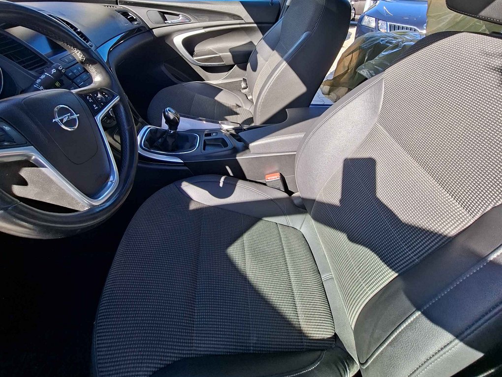 Opel Insignia 2.0CDTi  4x4
