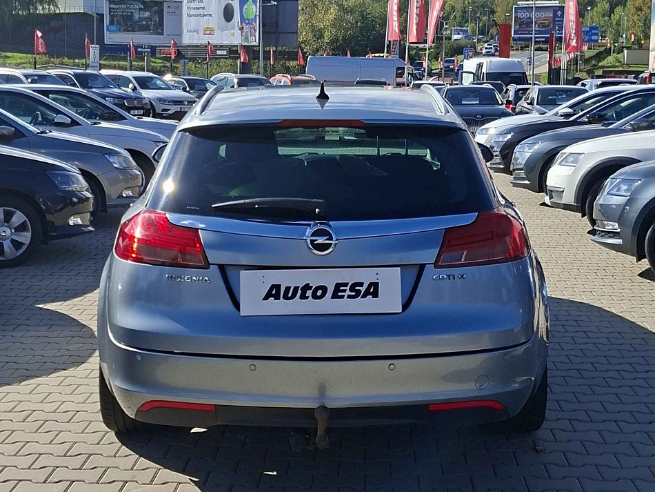 Opel Insignia 2.0CDTi  4x4