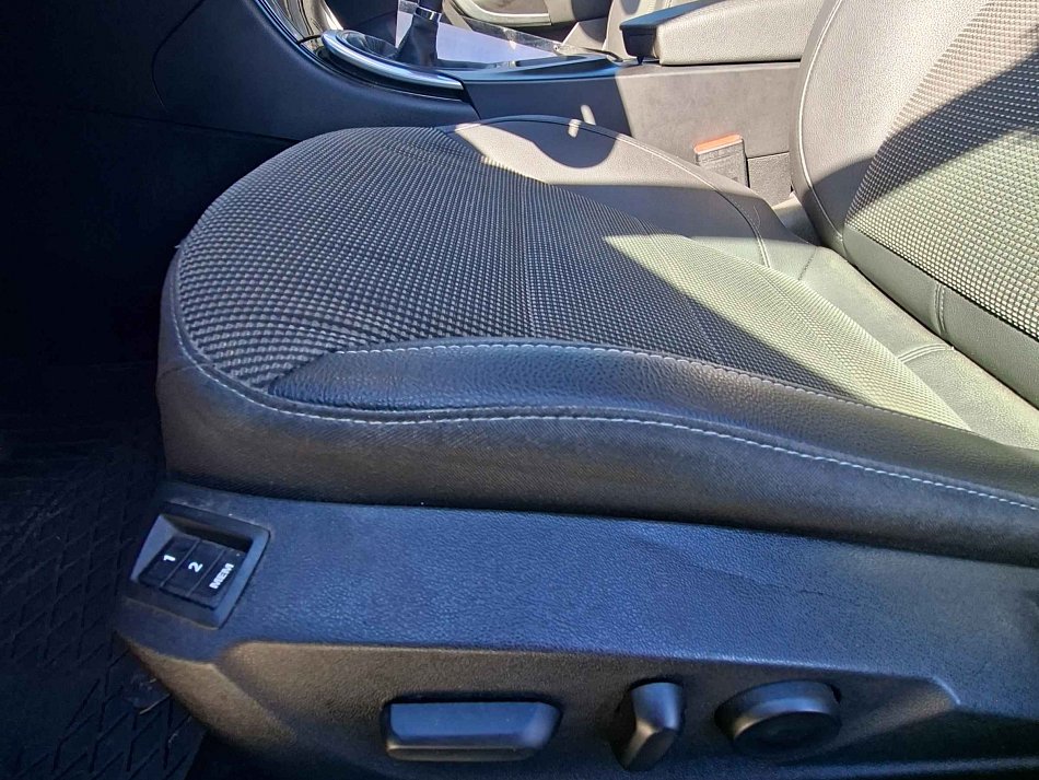 Opel Insignia 2.0CDTi  4x4