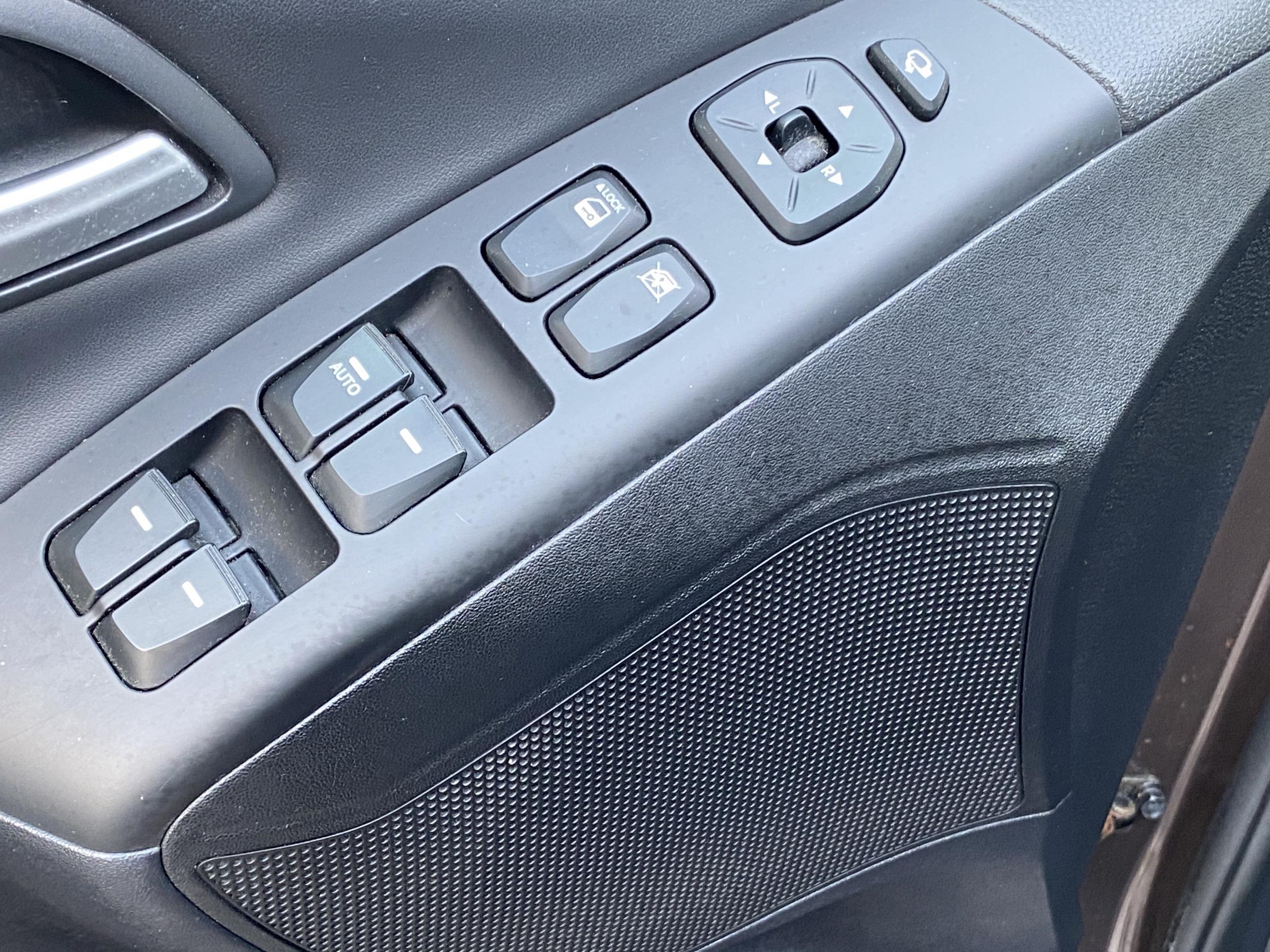 Hyundai ix35, 2015 - pohled č. 14