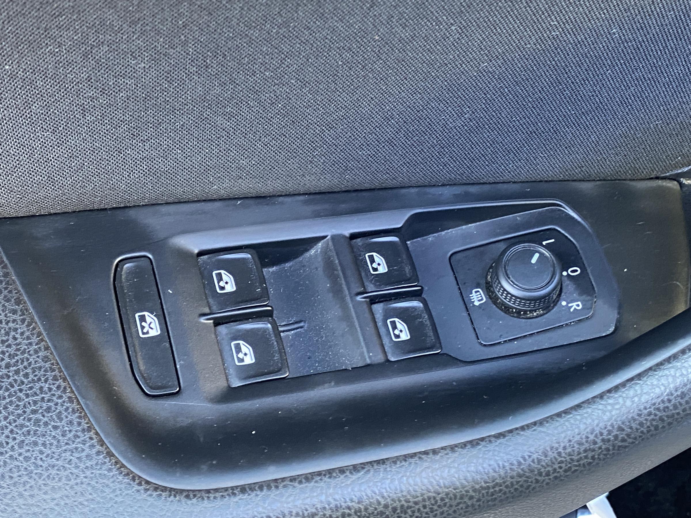 Volkswagen Passat, 2017 - pohled č. 11