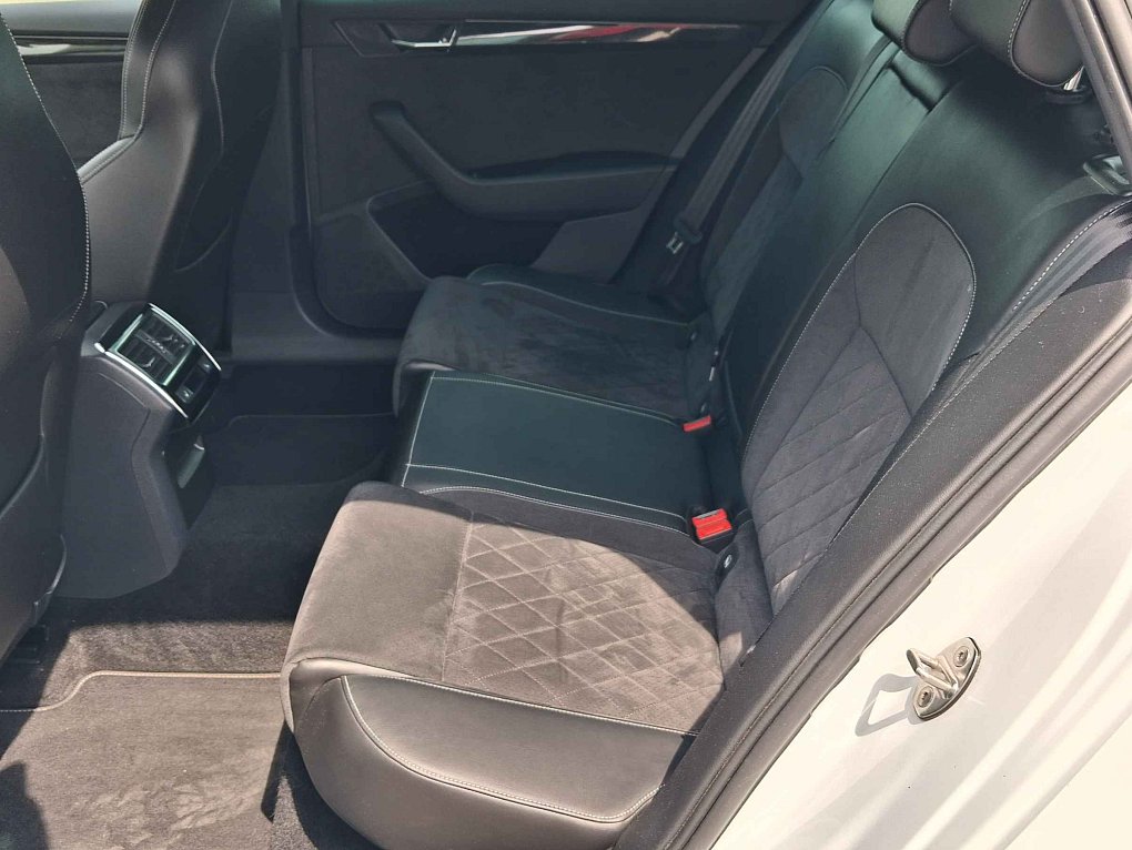 Škoda Superb III 2.0 TDi 