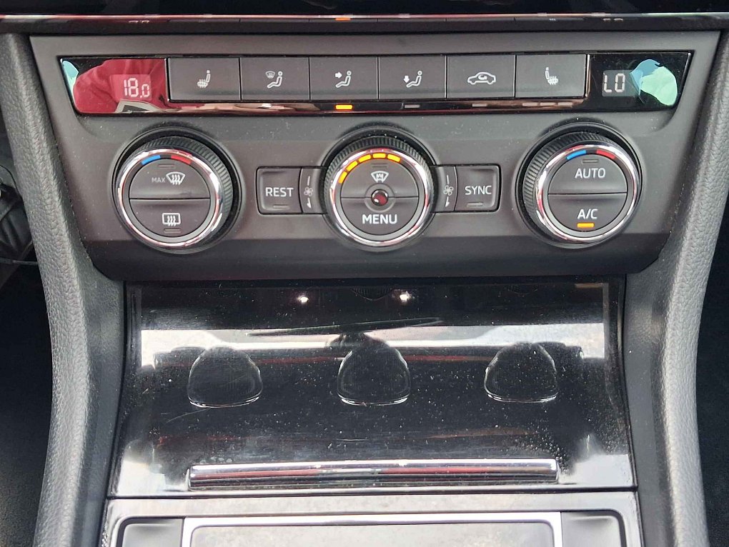 Škoda Superb III 2.0 TDi 