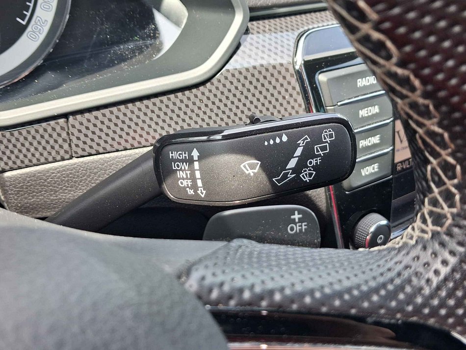 Škoda Superb III 2.0 TDi 
