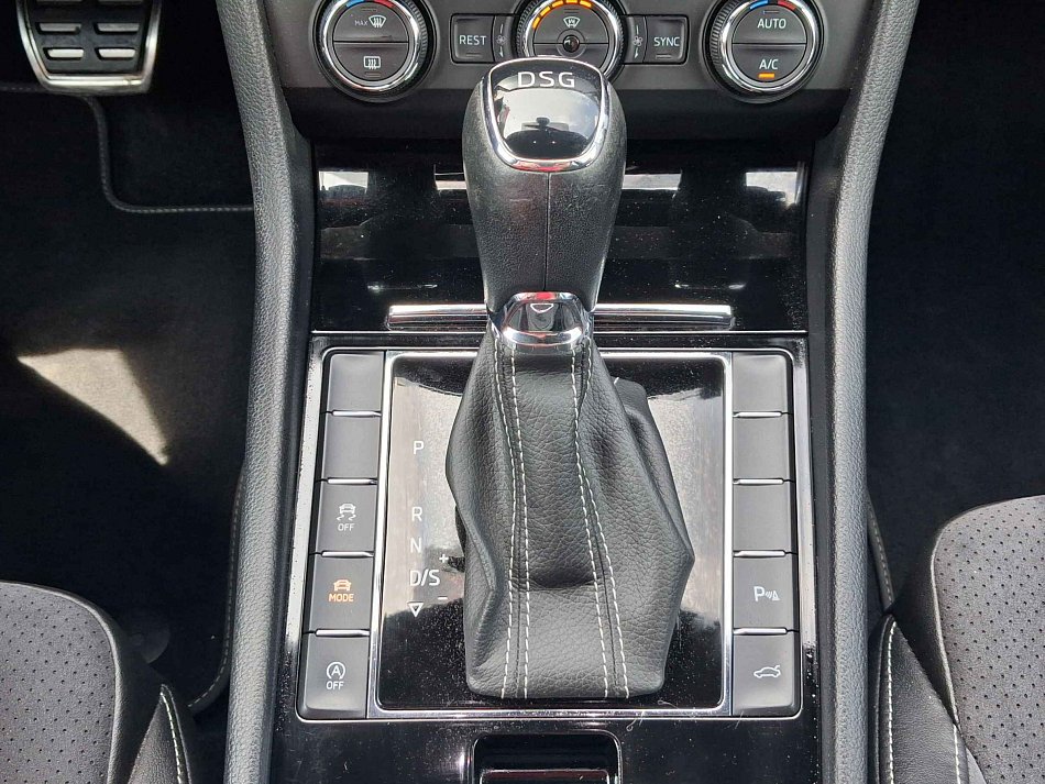 Škoda Superb III 2.0 TDi 