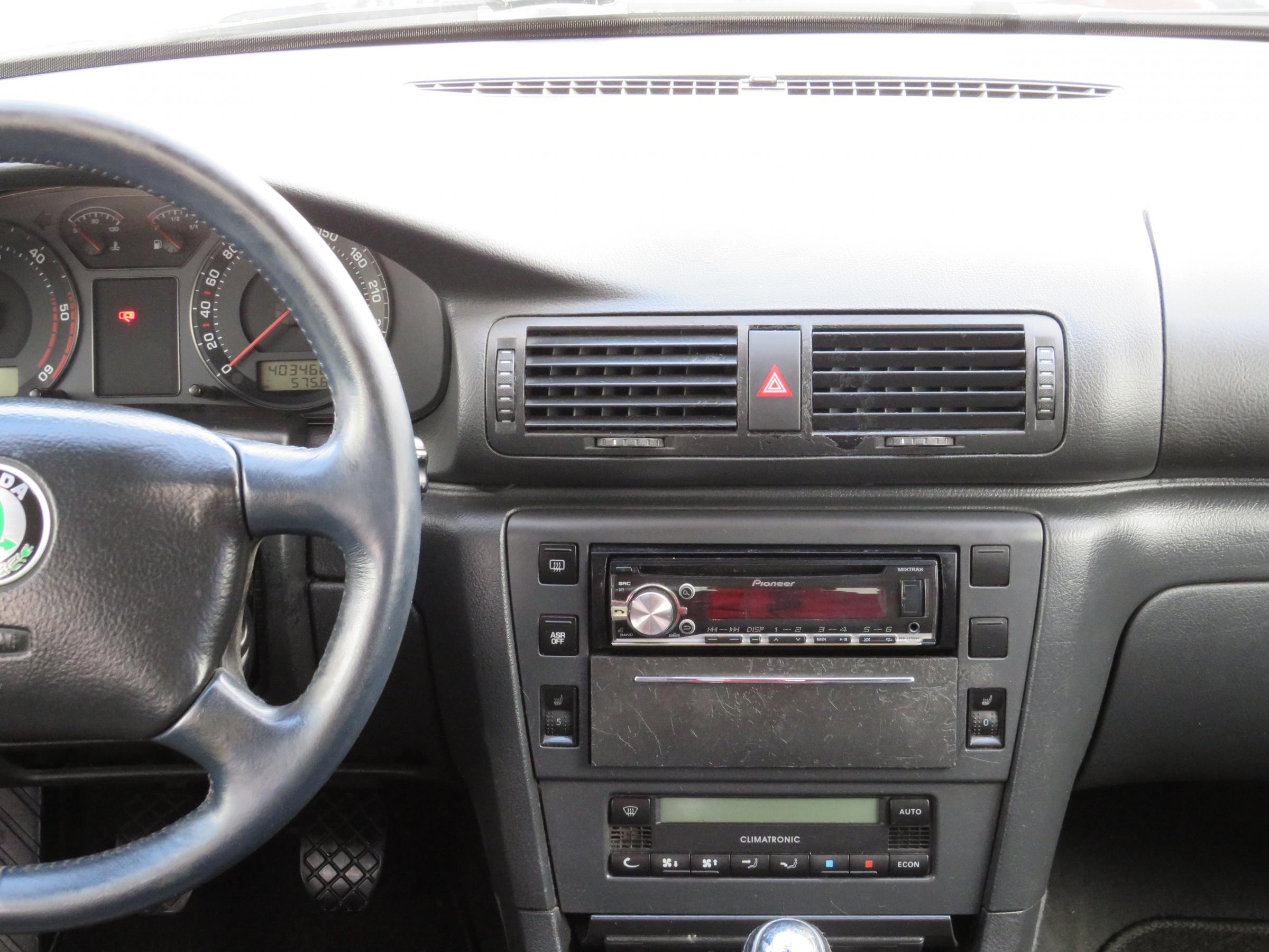 Škoda Superb, 2003 - pohled č. 10