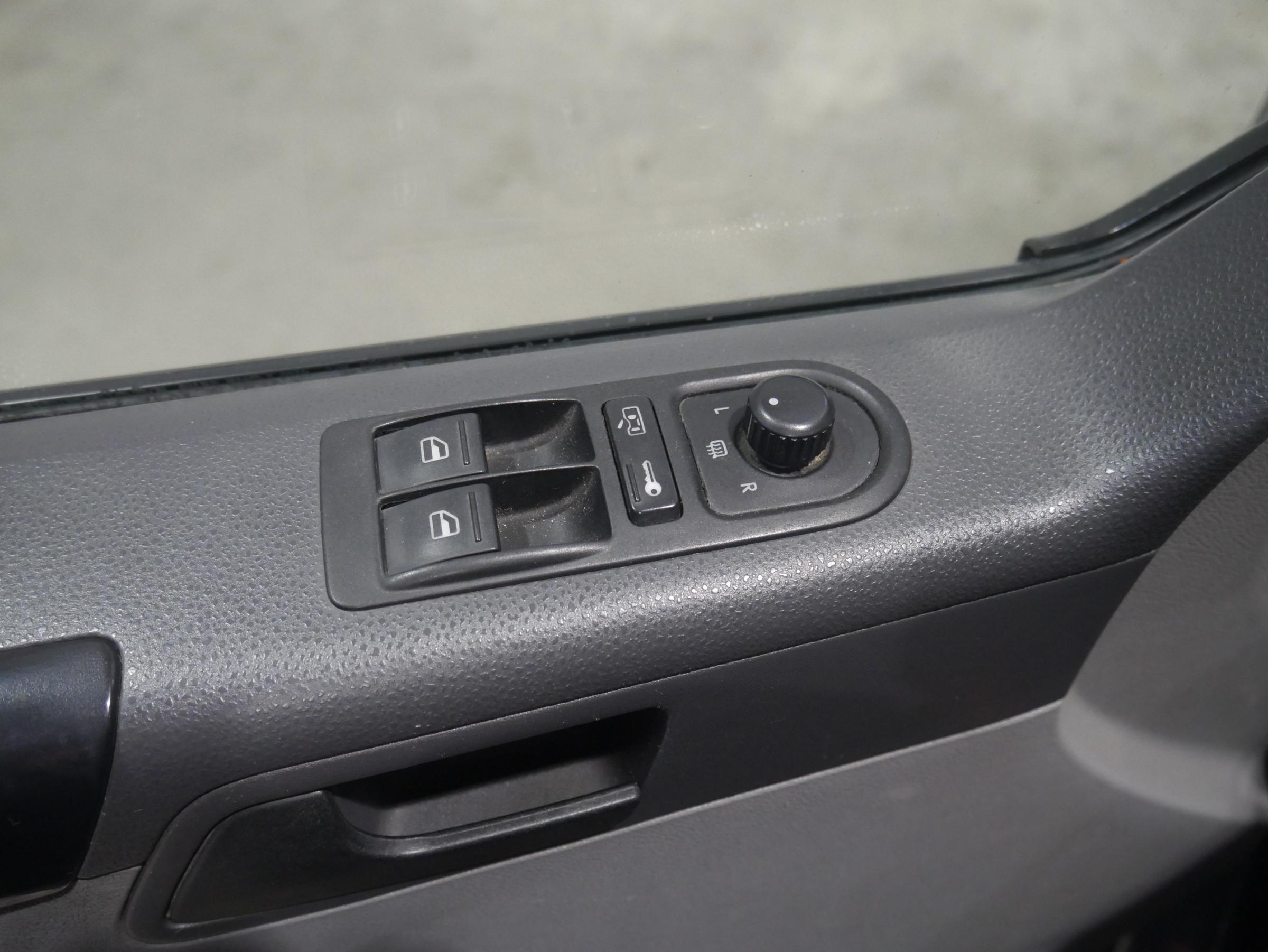 Volkswagen Transporter, 2007 - pohled č. 11