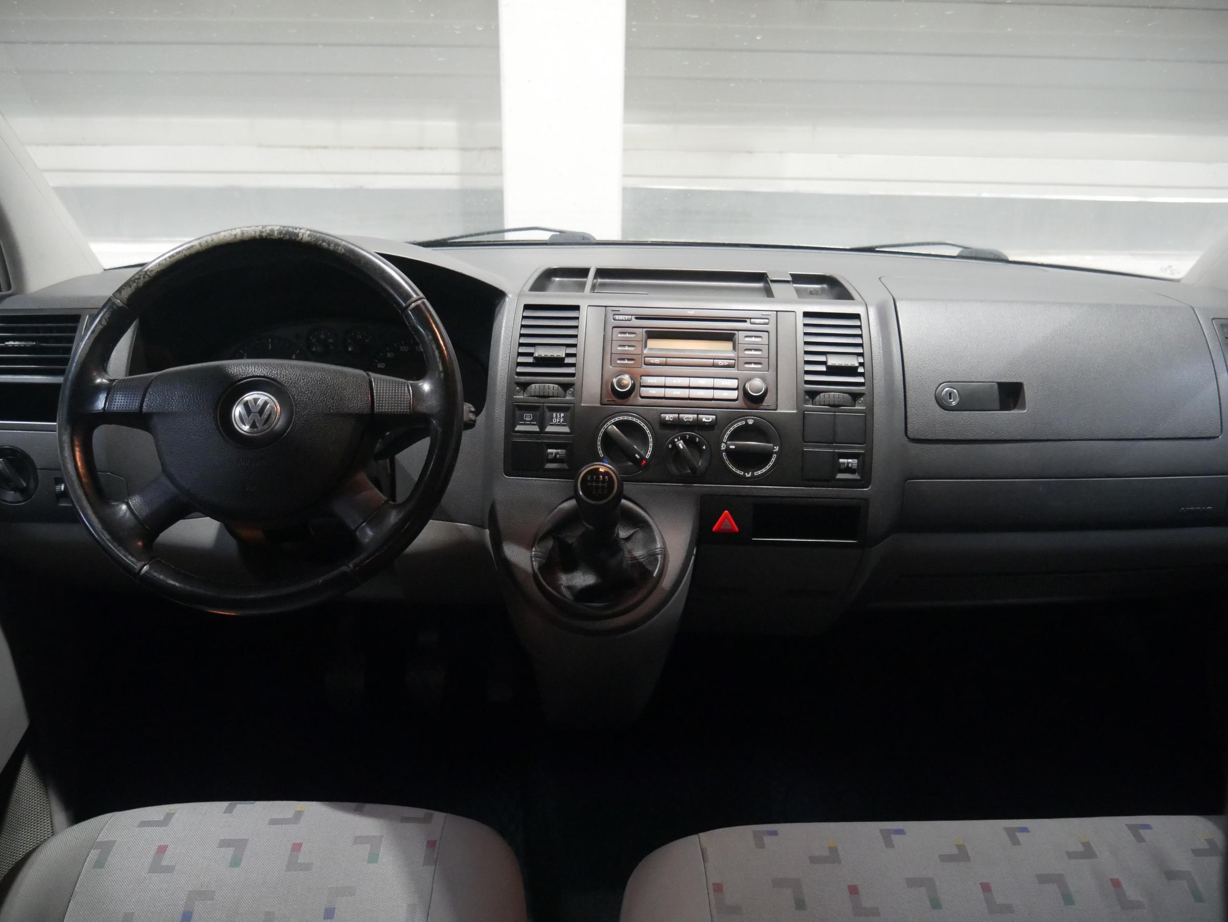 Volkswagen Transporter, 2007 - pohled č. 8