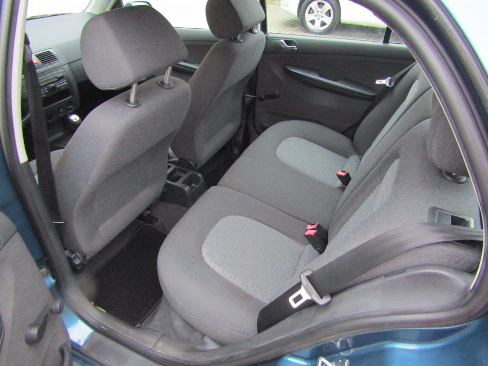 Škoda Fabia I 1.4 MPI 