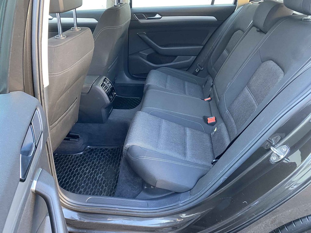 Volkswagen Passat 1.6 TDi Comfortline