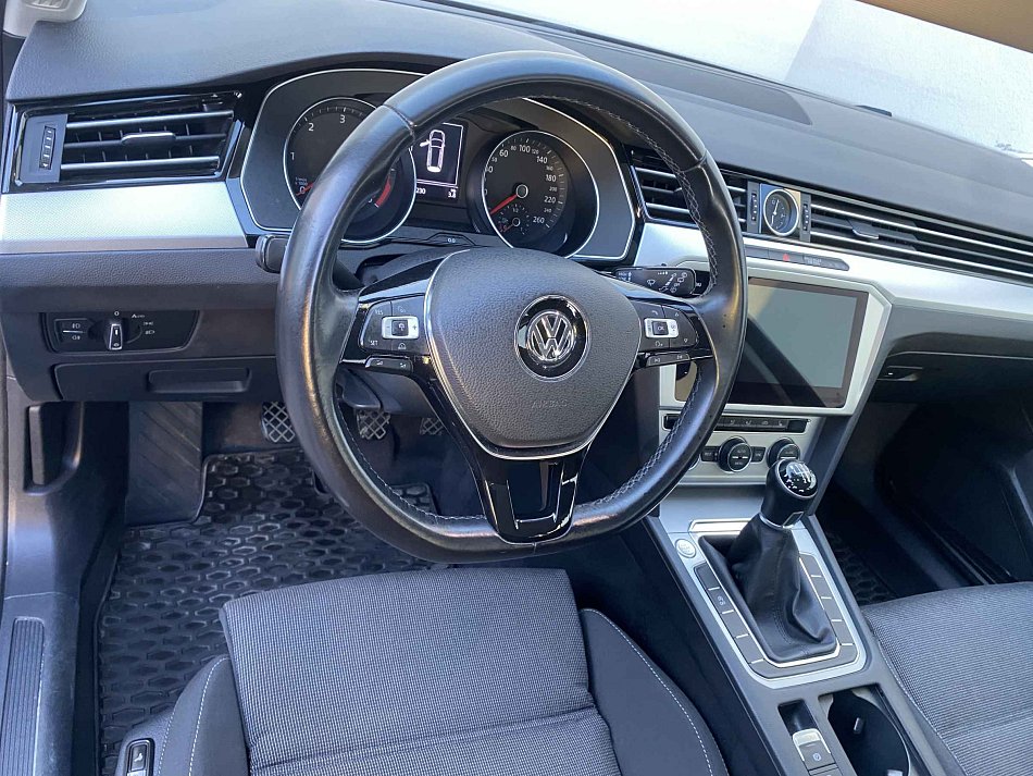 Volkswagen Passat 1.6 TDi Comfortline