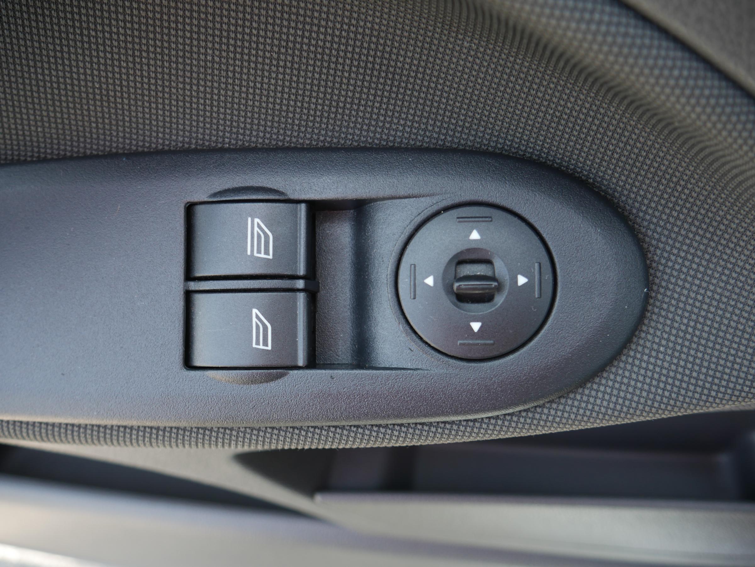 Ford C-MAX, 2009 - pohled č. 12