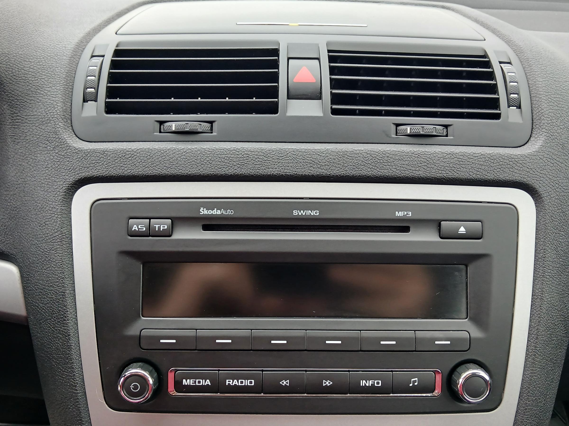 Škoda Octavia, 2012 - pohled č. 13